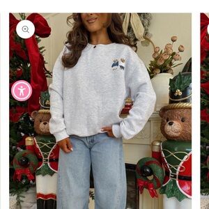 Women's Gray crewneck